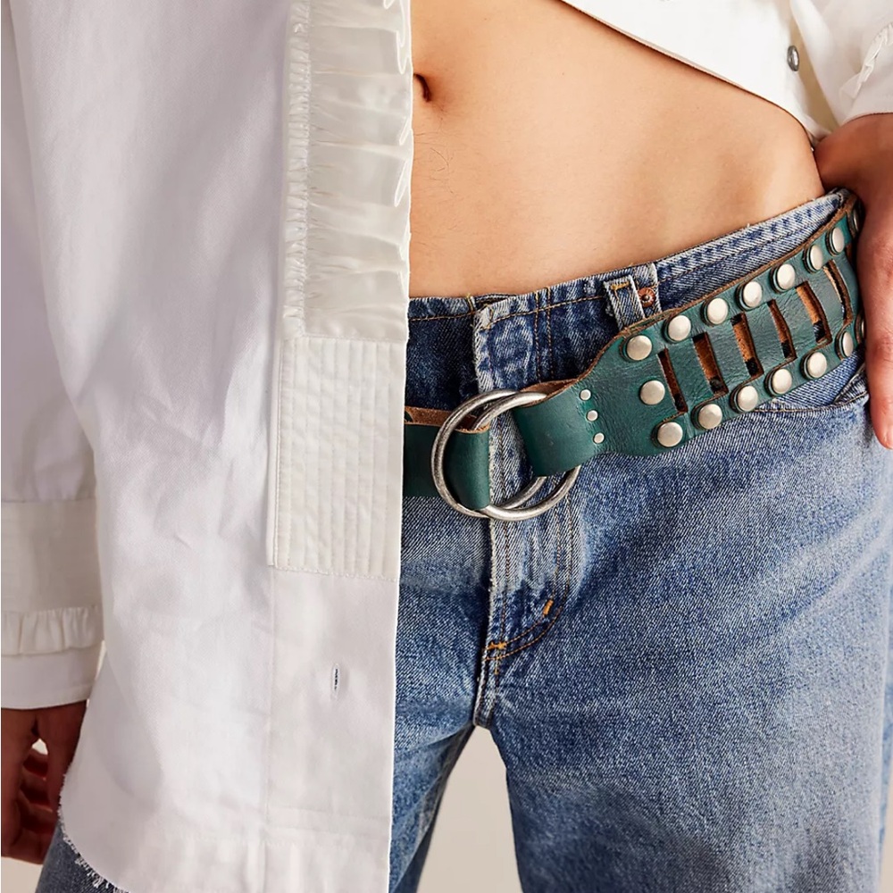 Free People Calgary Belt Green Leather New Teal Leather Studded Belt S/M - Picture 2 of 8
